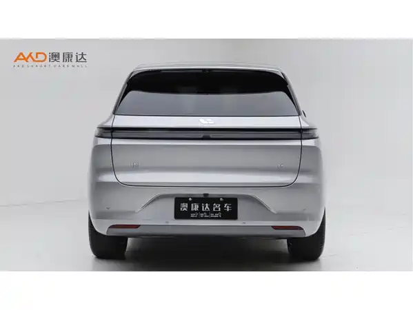 Li Auto L6 2024