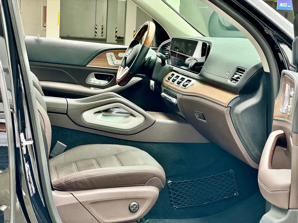 Mercedes-Benz GLS 2021 — фото 10