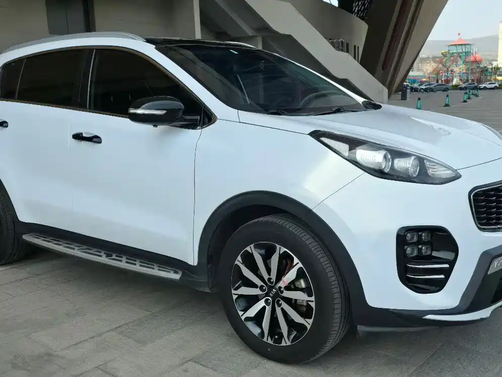 Kia KX5 2017 — фото 3