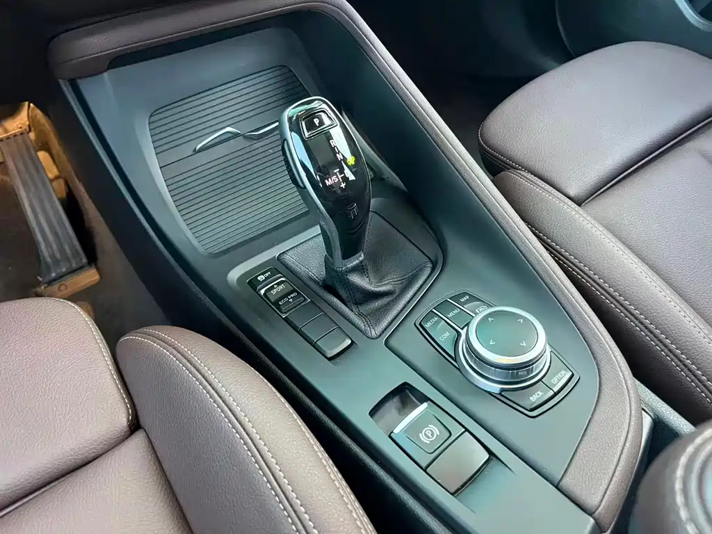 BMW X1 2021 — фото 10