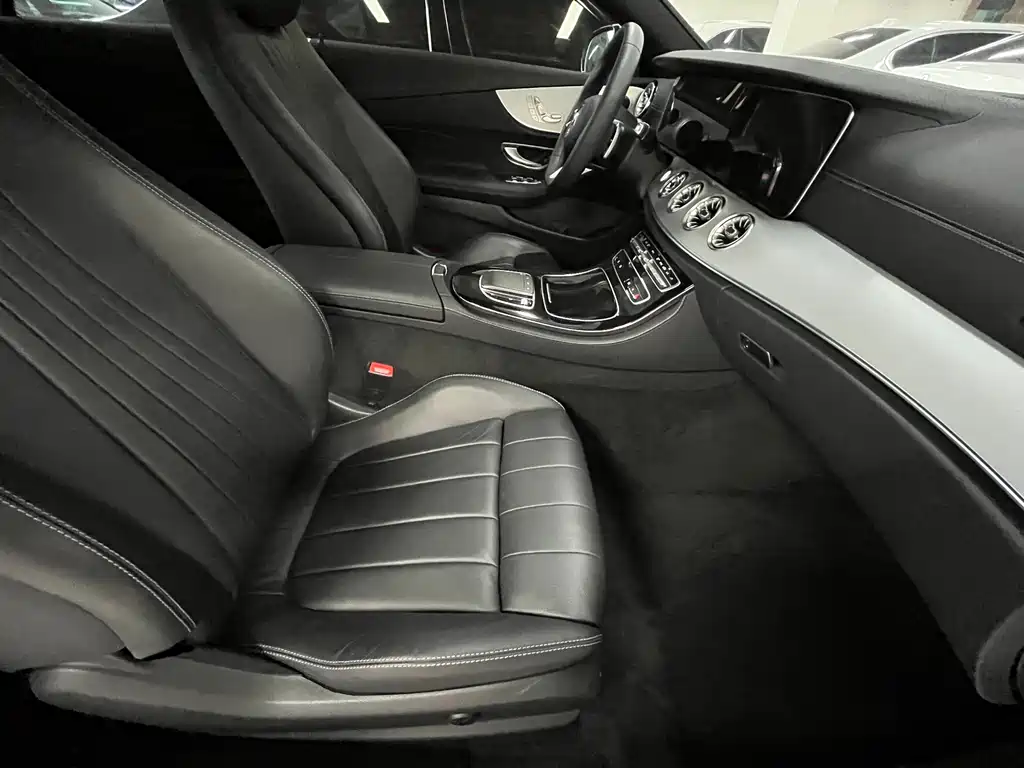 Mercedes-Benz E-Class 2023