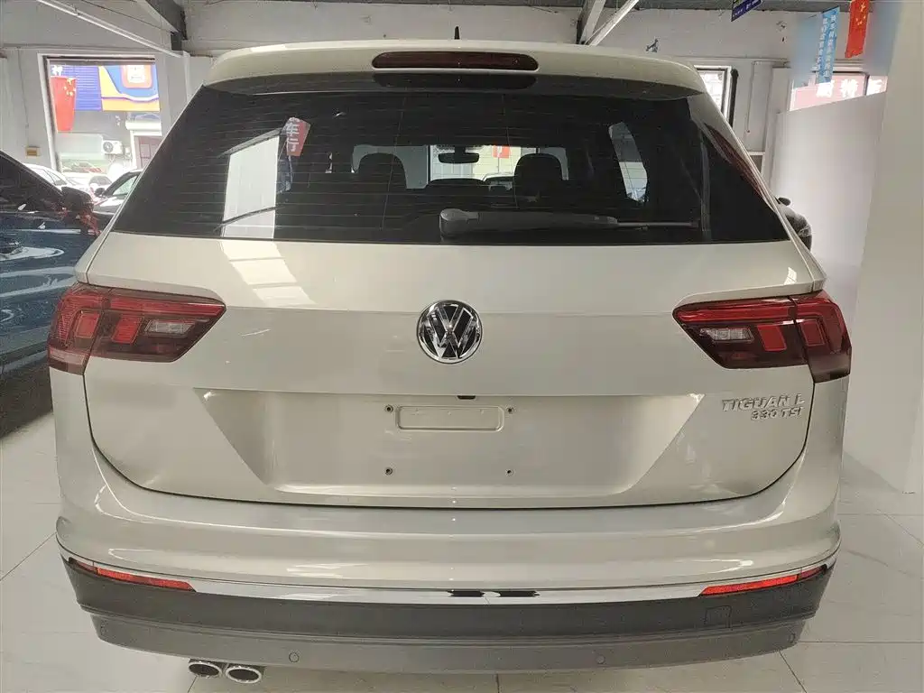 Volkswagen Tiguan L 2020 — фото 6