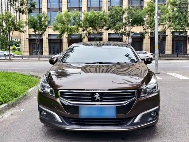 Peugeot 508 2016 — фото 24