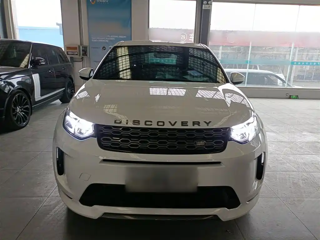 Land Rover Discovery Sport 2021 — фото 3