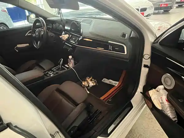 BMW 1 Series 2021