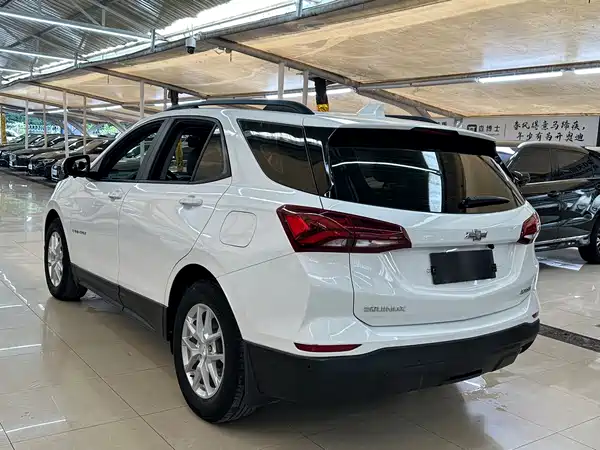 Chevrolet Equinox 2023