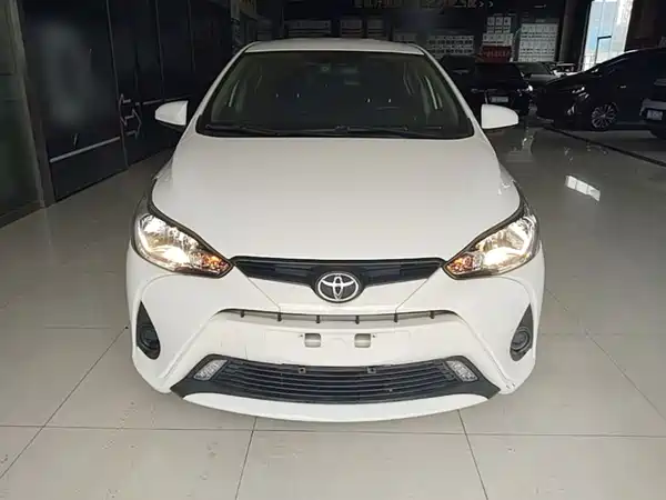 Toyota Yaris L 2019
