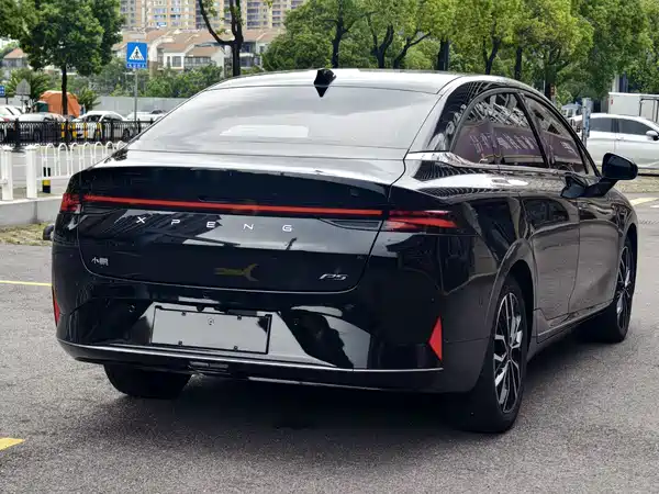 XPeng P5 2022