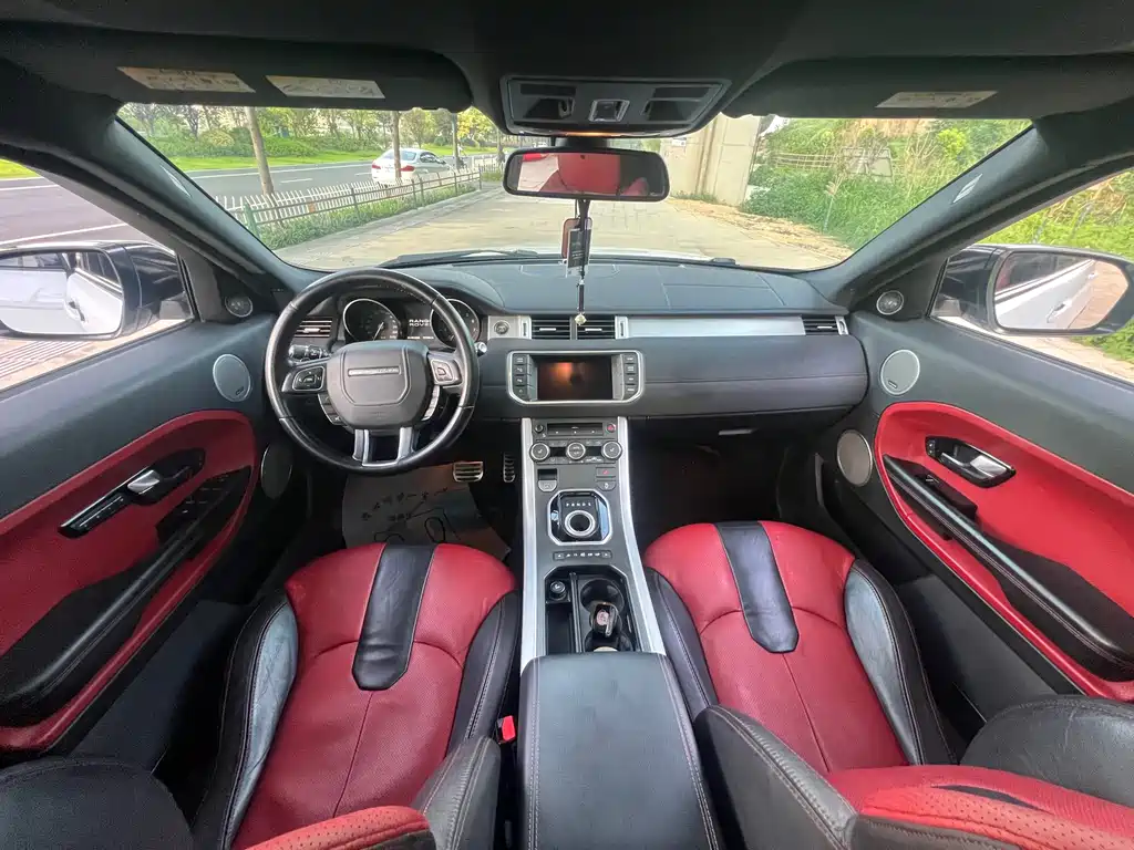Land Rover Evoque 2012 — фото 12