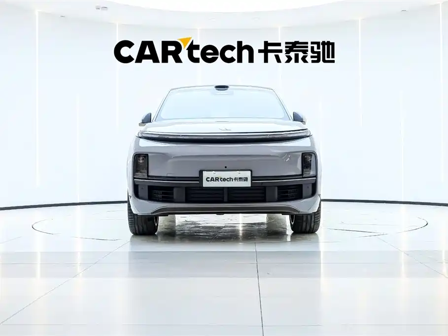 Li Auto Li L9 2025