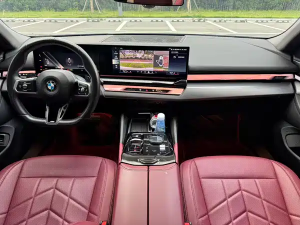 BMW 5 Series 2024