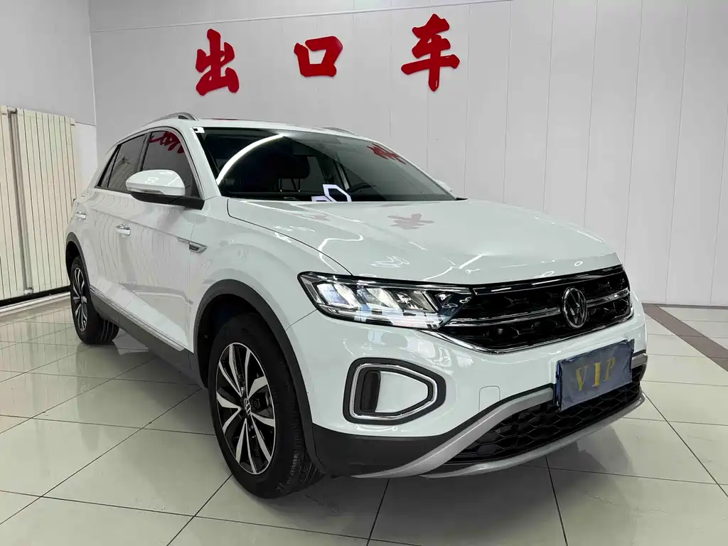 Volkswagen T-Roc 2023