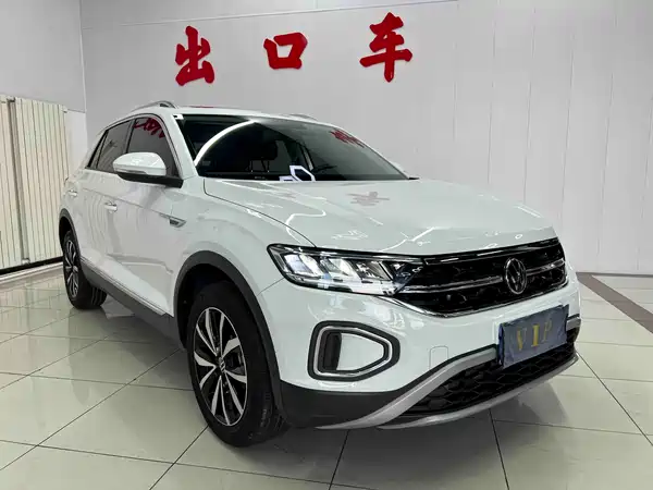 Volkswagen T-Roc 2023