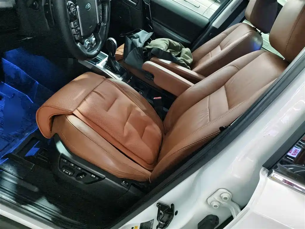 Land Rover Freelander 2 2014 — фото 11