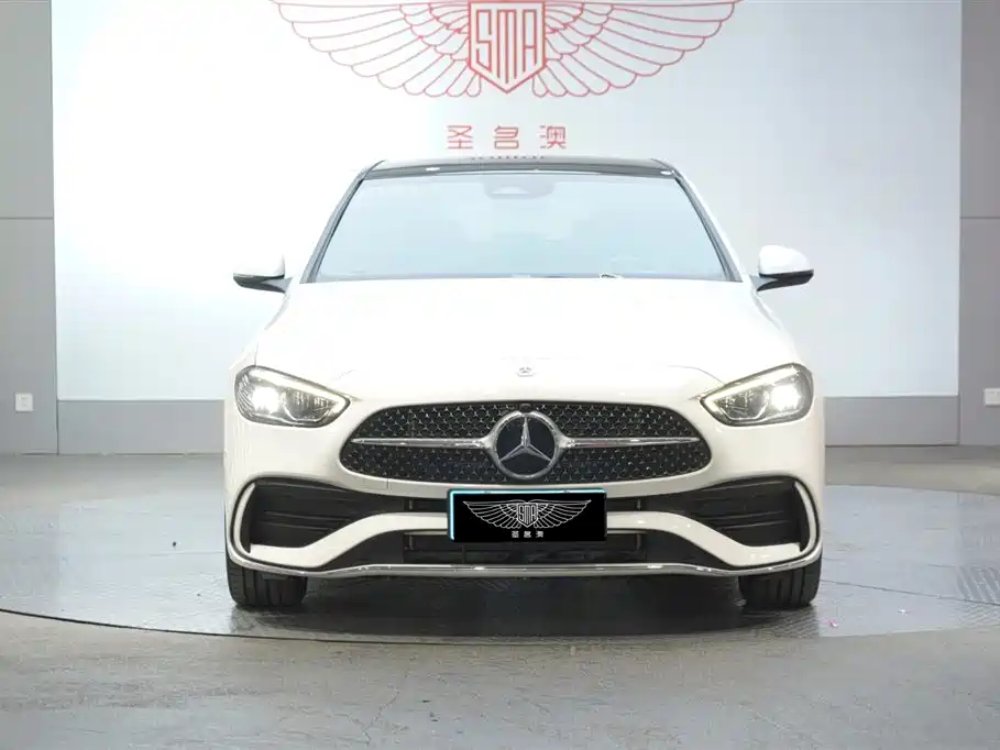 Mercedes-Benz C-Class 2023 — фото 5