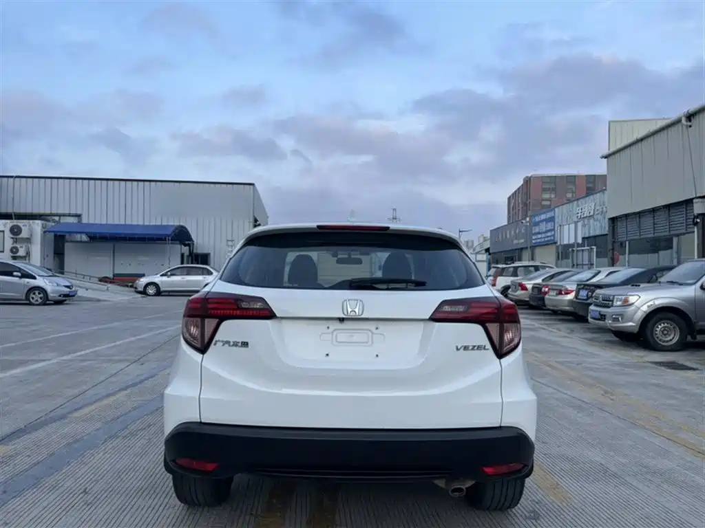 Honda Vezel 2018 — фото 10
