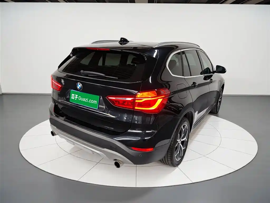 BMW X1 2018 — фото 23