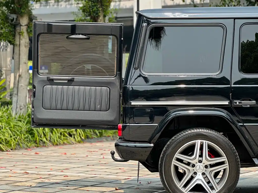 Mercedes-Benz G-Class AMG 2012 — фото 10