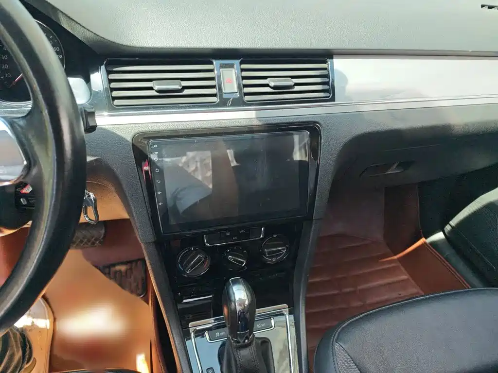 Volkswagen Bora 2015