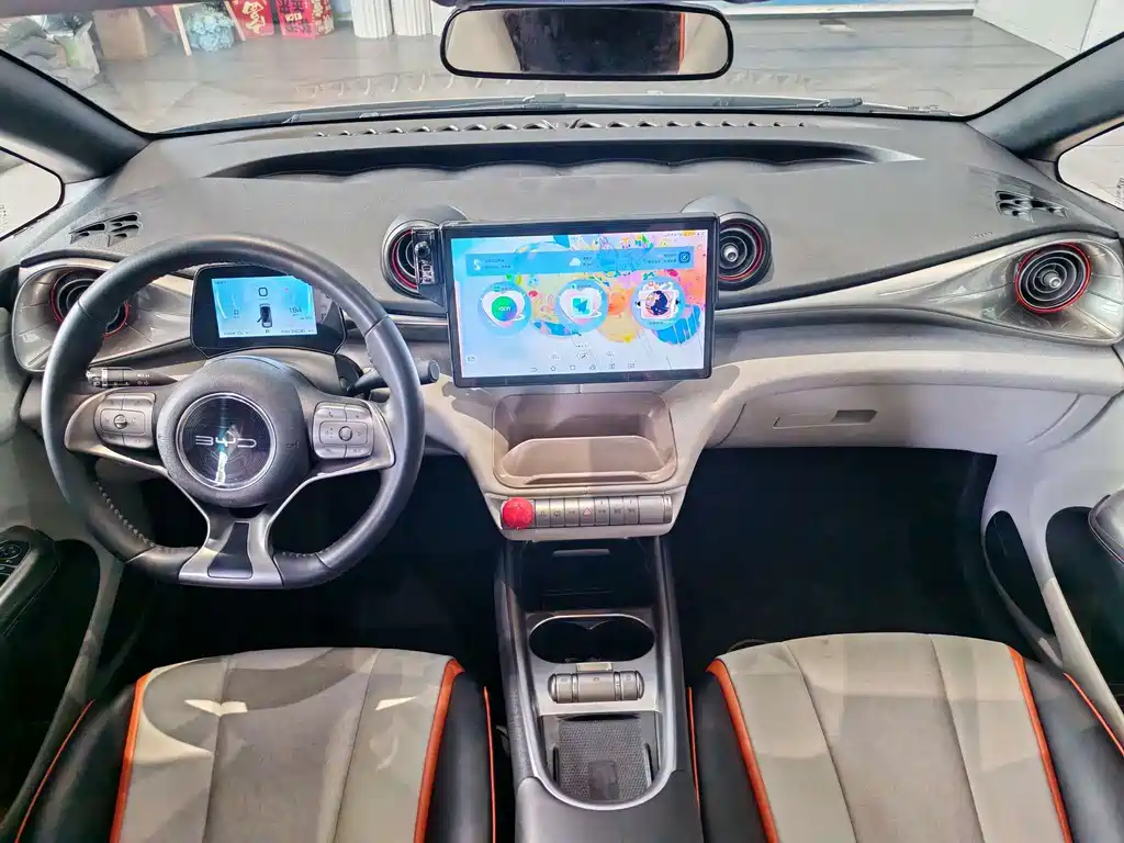 BYD Dolphin 2022