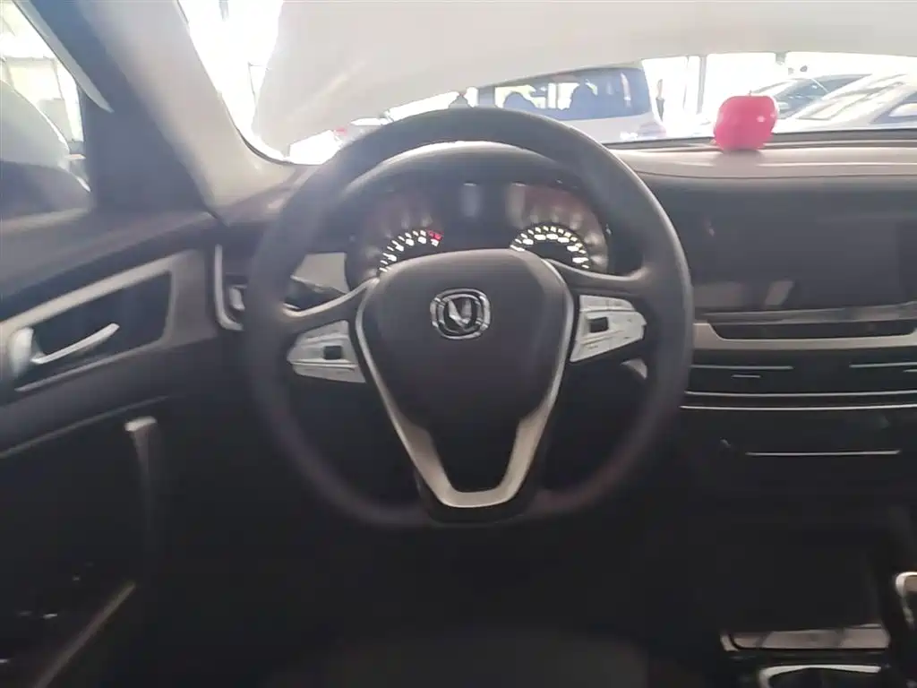 Changan CS35PLUS 2020 — фото 11