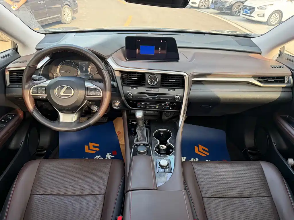 Lexus RX 2019 — фото 12