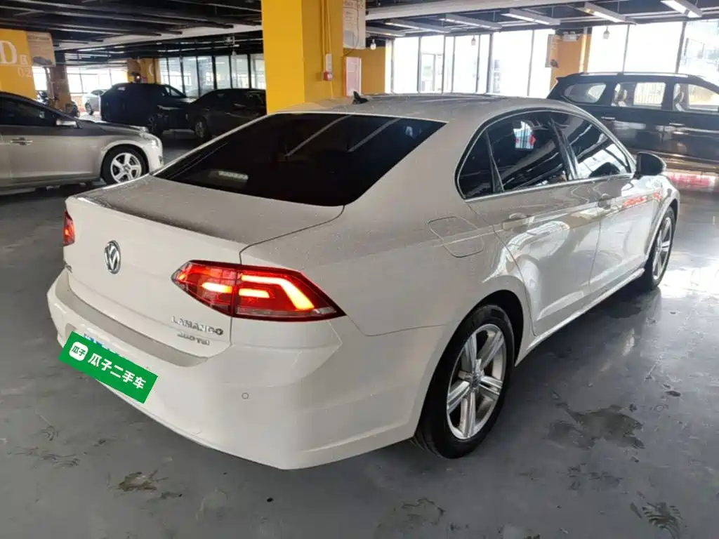 Volkswagen Lamando 2016