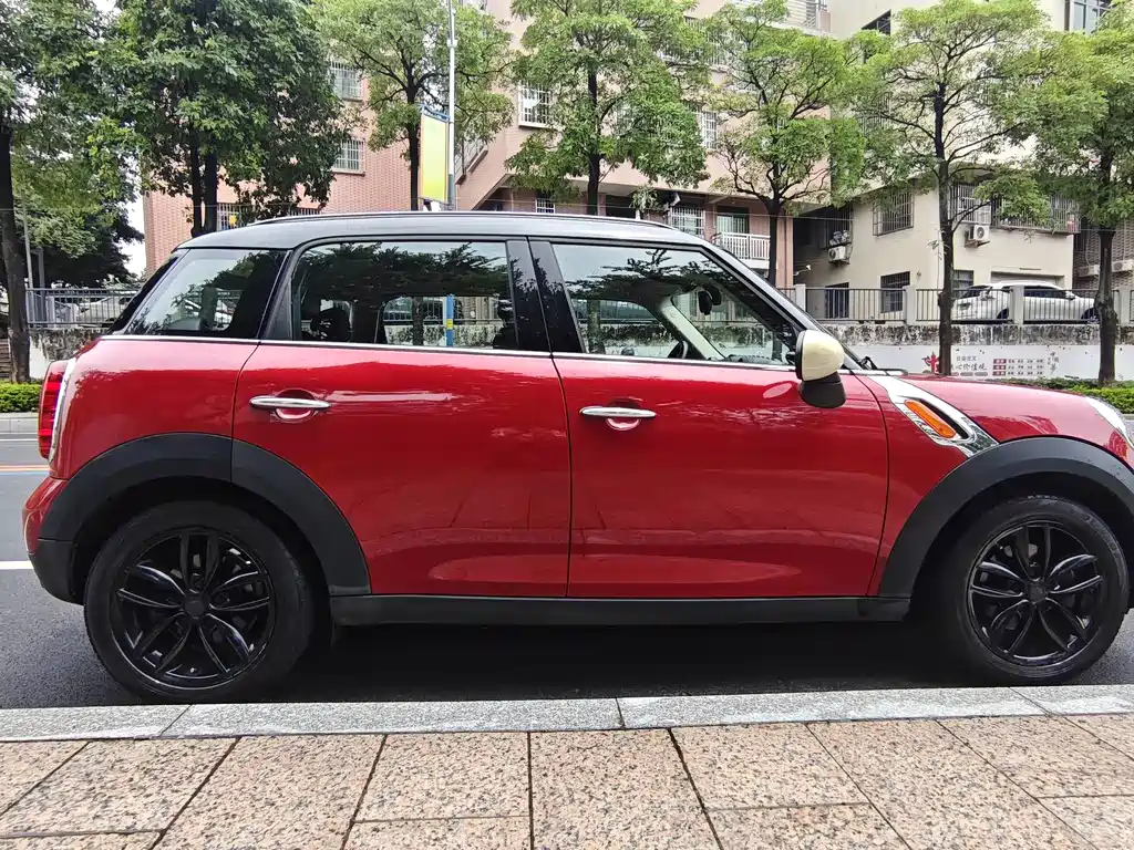 MINI Countryman 2013