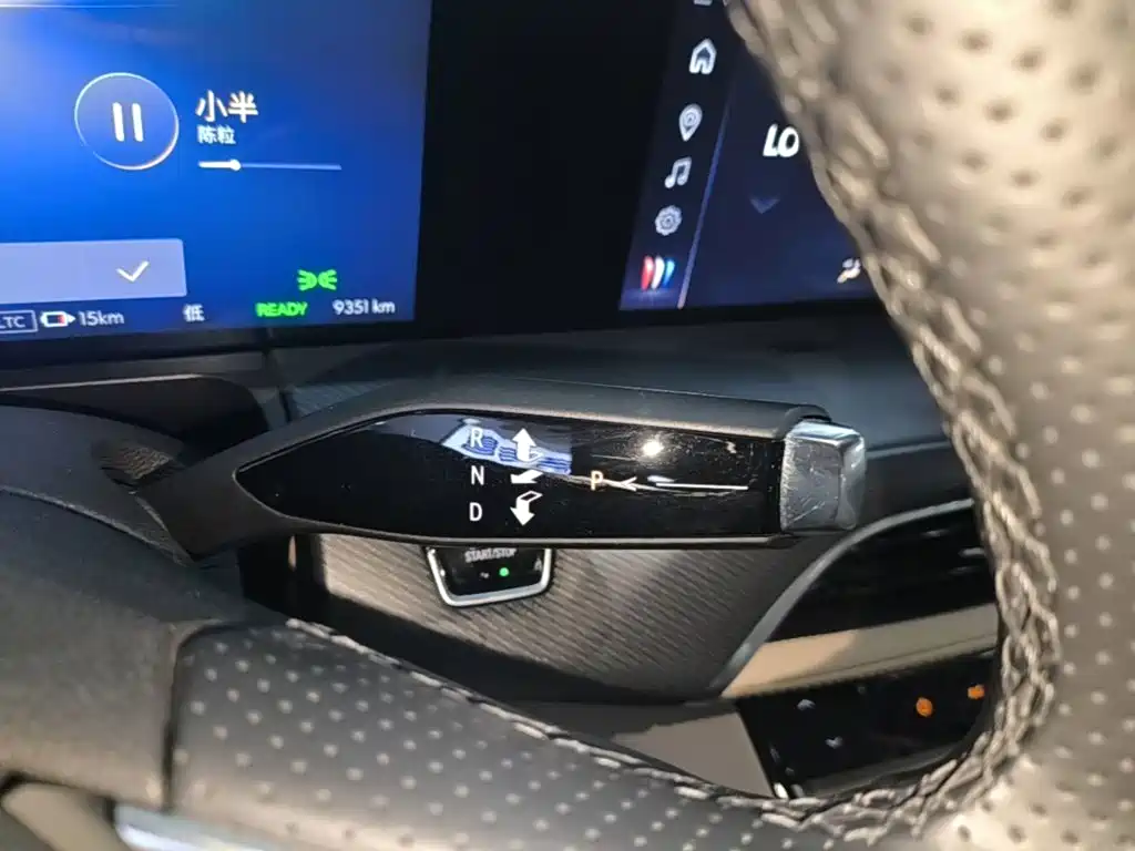 Buick GL8 New Energy 2025 — фото 14