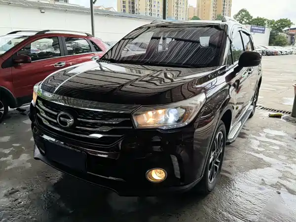 GAC Trumpchi GS4 2017
