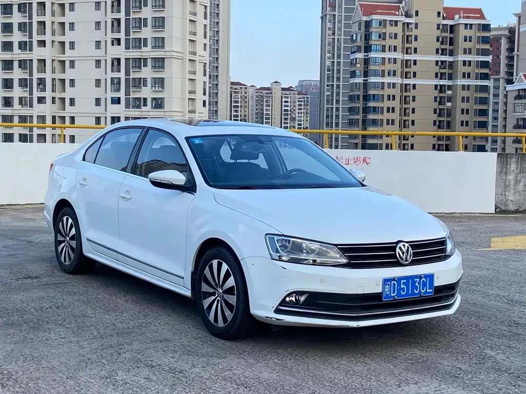 Volkswagen Sagitar 2017