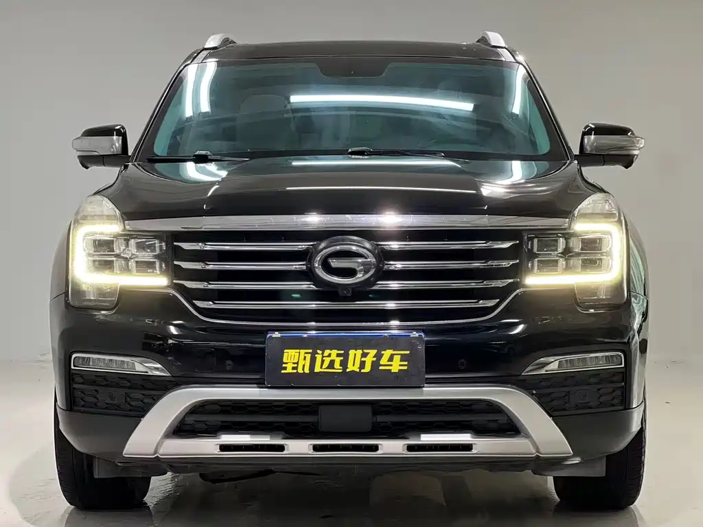 GAC Trumpchi GS8 2017 — фото 2