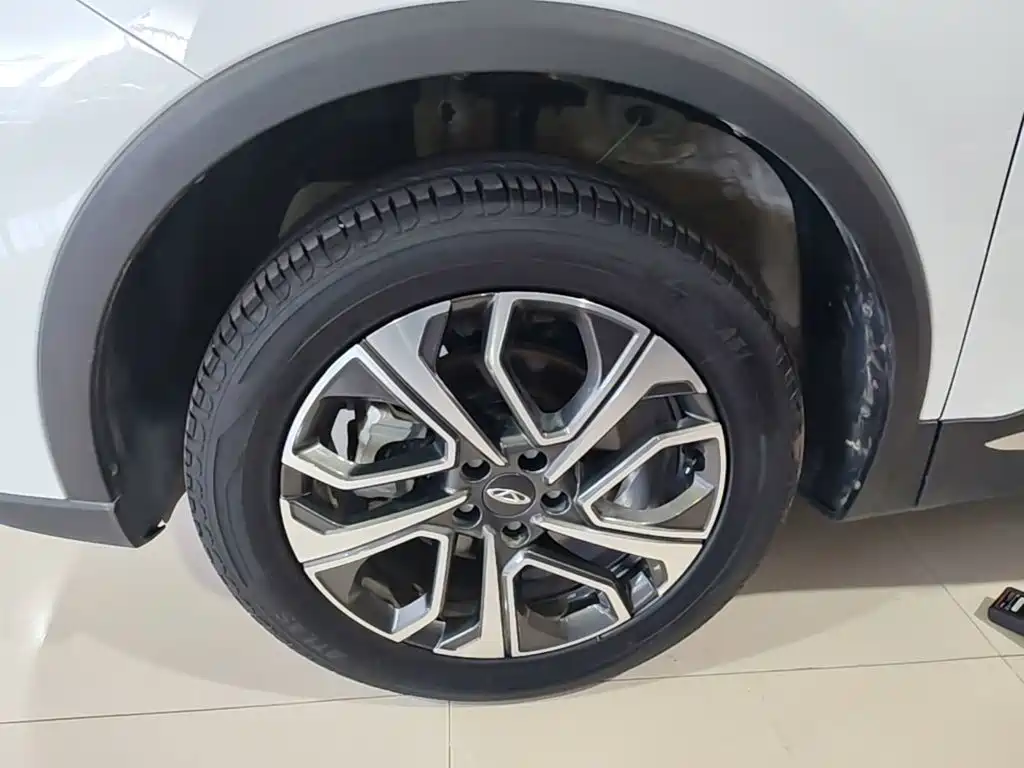 Chery Tiggo 7 PLUS 2025 — фото 23