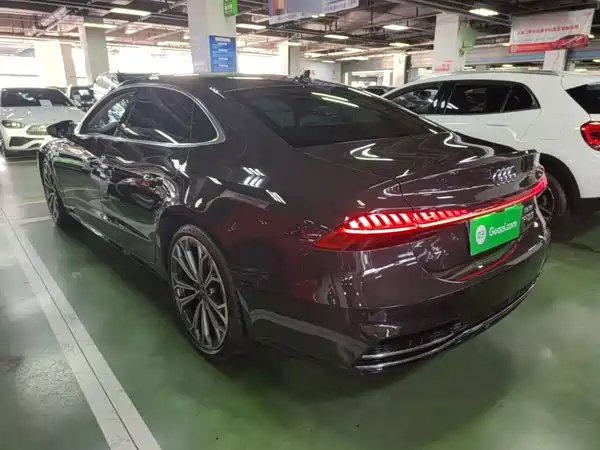 Audi A7L 2026