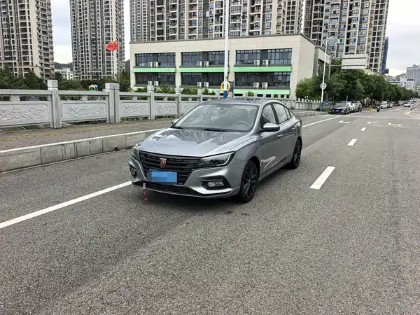 Roewe i5 2019
