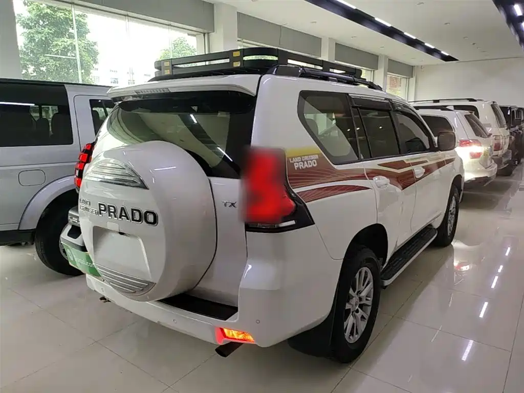 Toyota Prado 2018 — фото 7