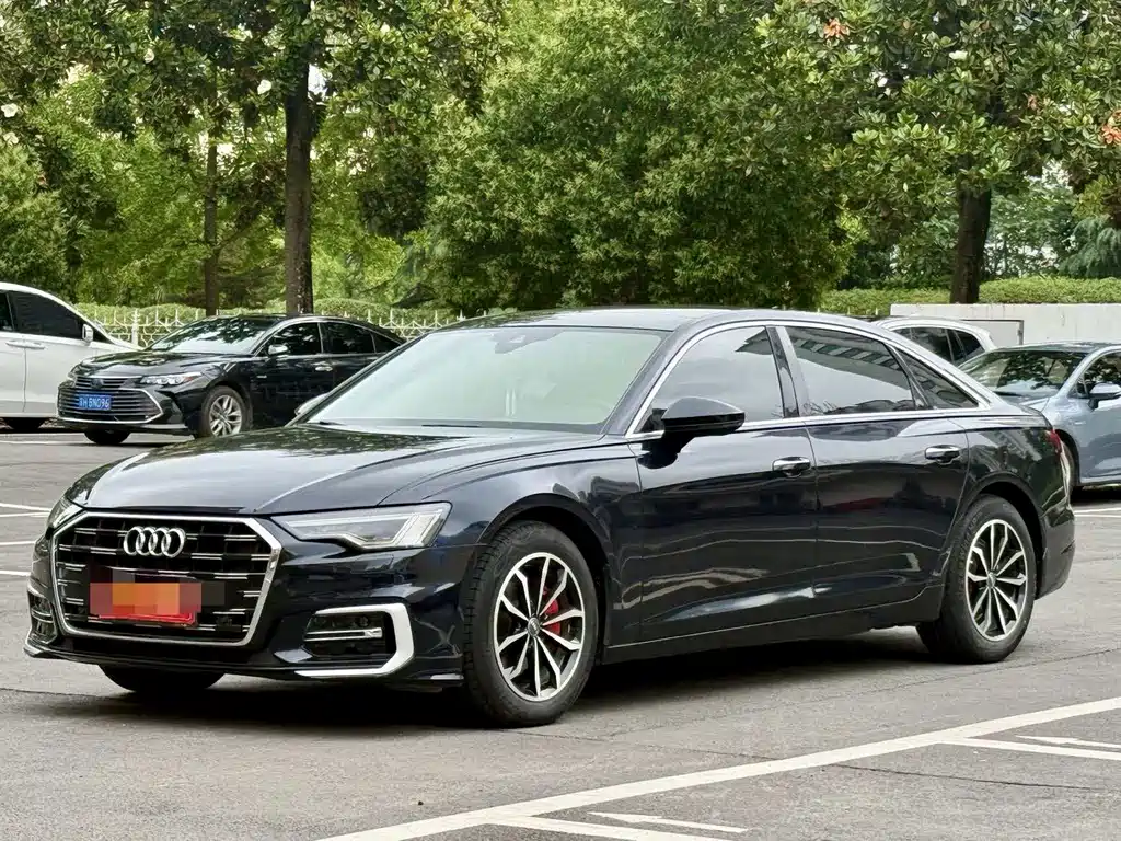 Audi A6L 2020 — фото 1