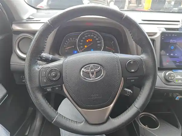 Toyota RAV4 2013