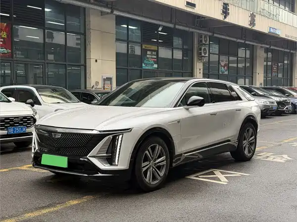 Cadillac Lyriq 2022