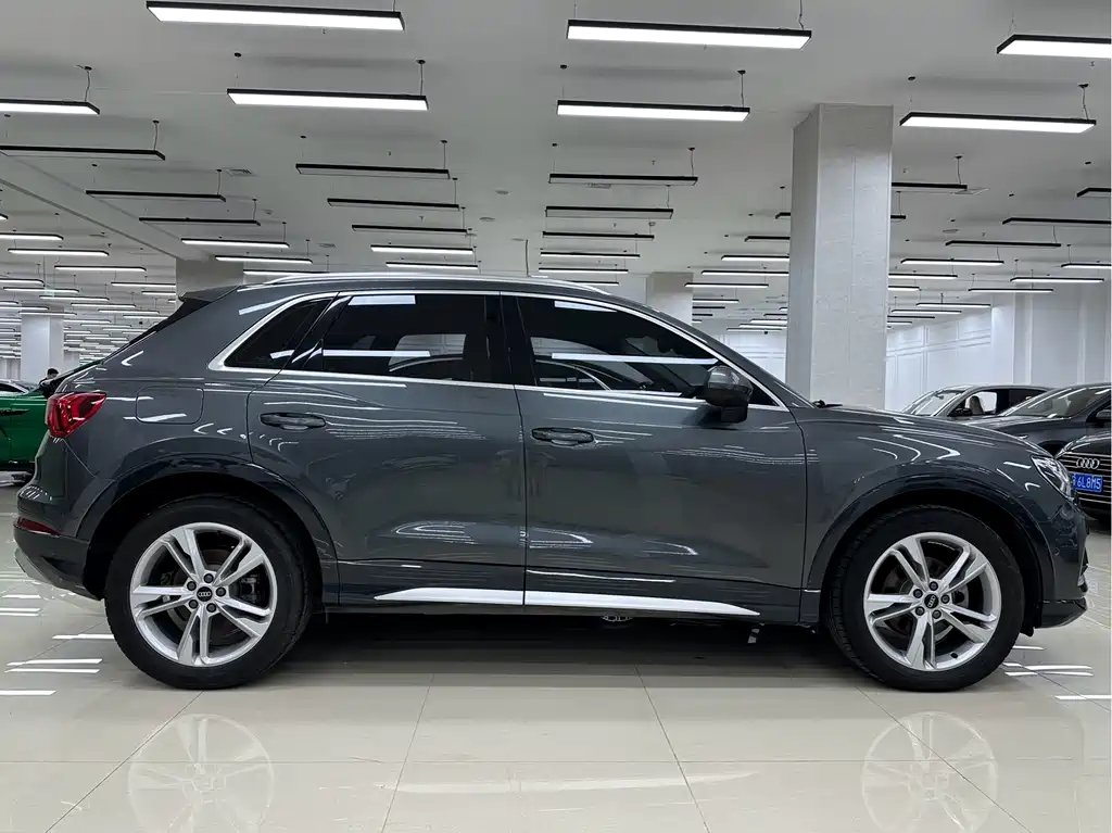 Audi Q3 2023