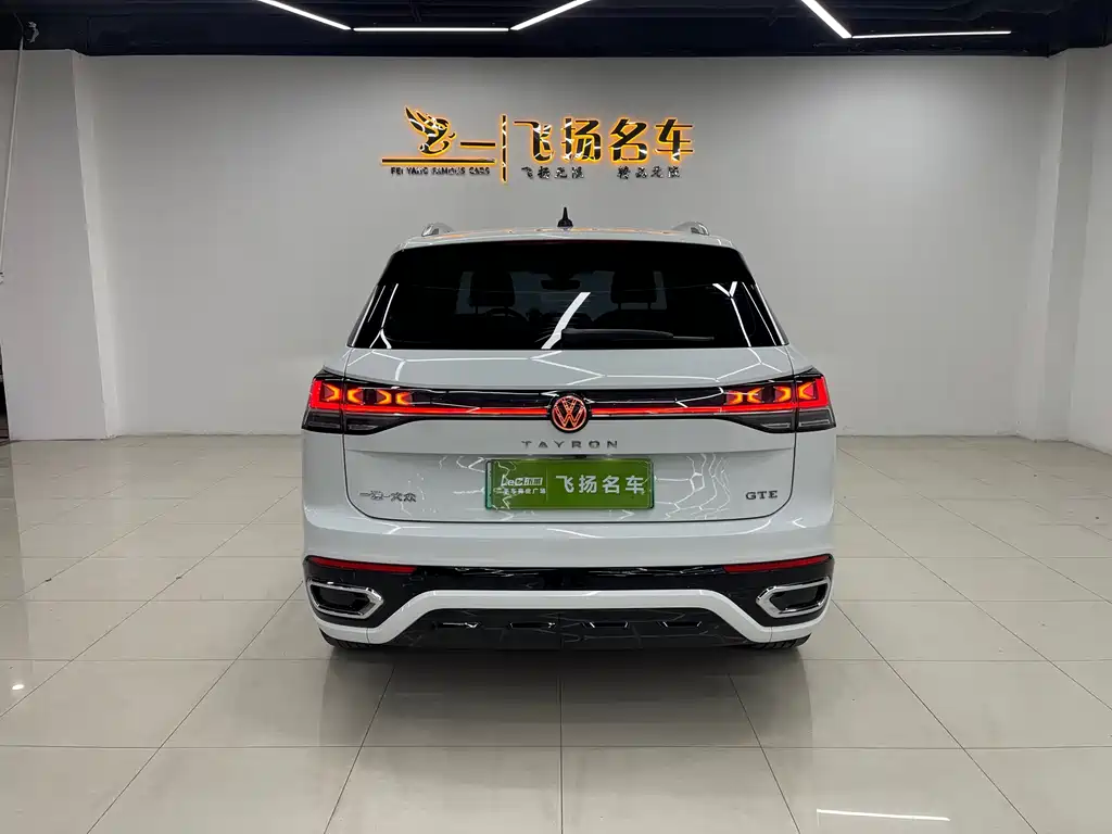 Volkswagen GTE PHEV 2023 — фото 17