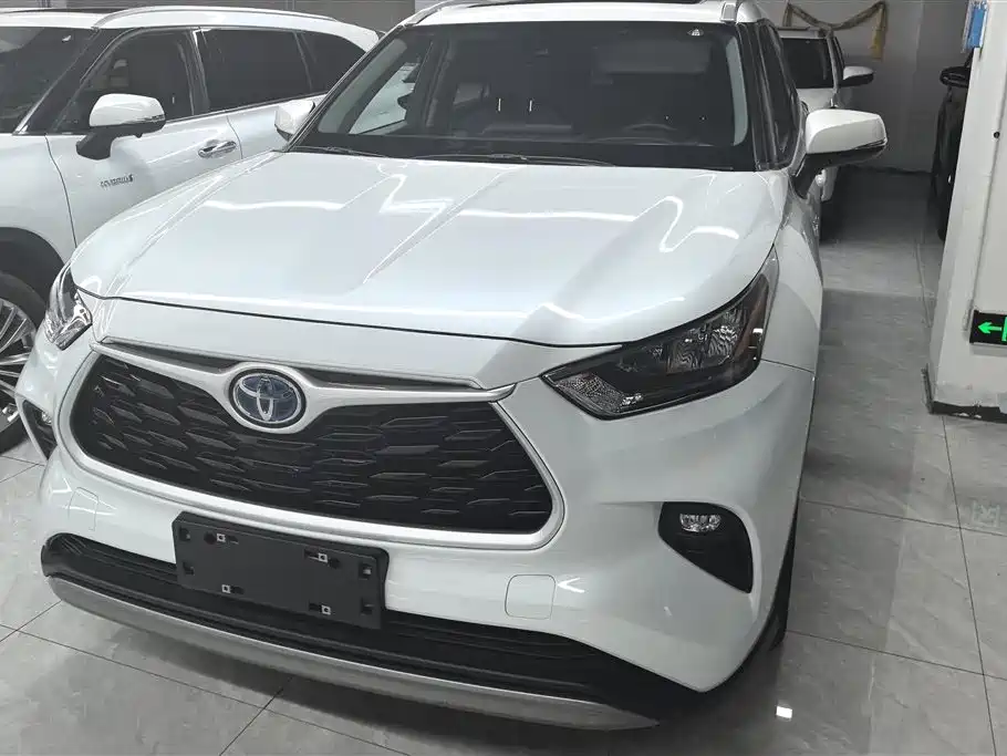 Toyota Highlander 2023
