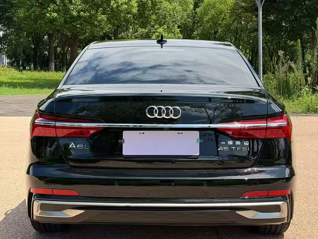 Audi A6L 2024 — фото 9