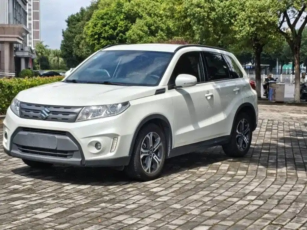 Suzuki Vitara 2016 — фото 1