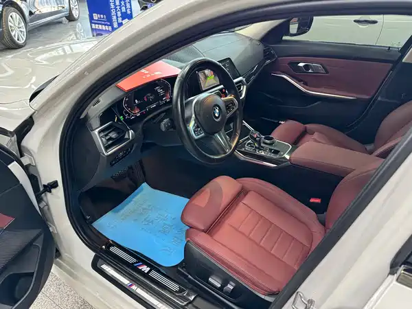 BMW 3 Series 2021