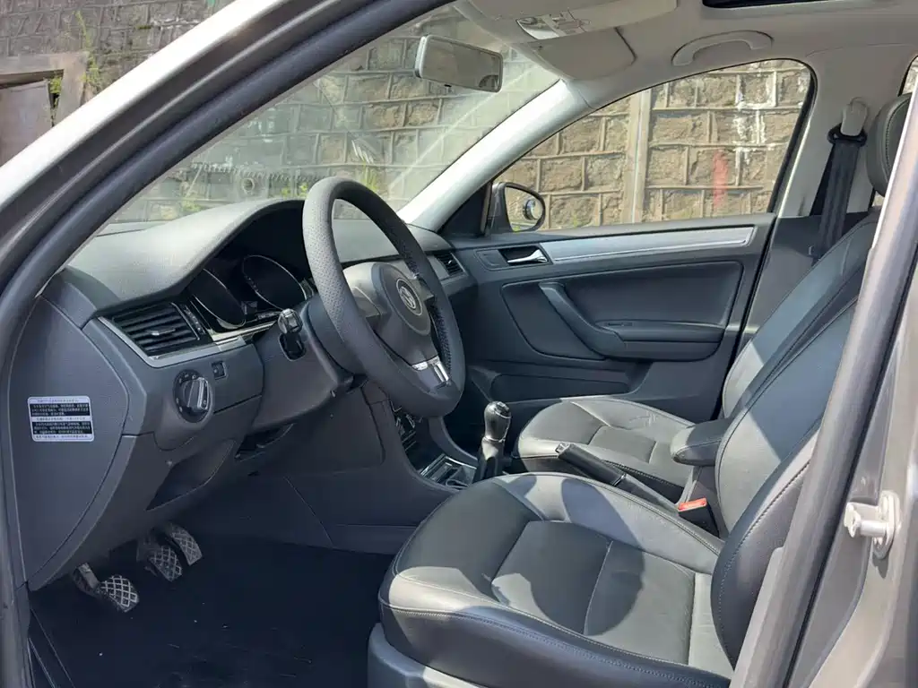 Volkswagen Bora 2013