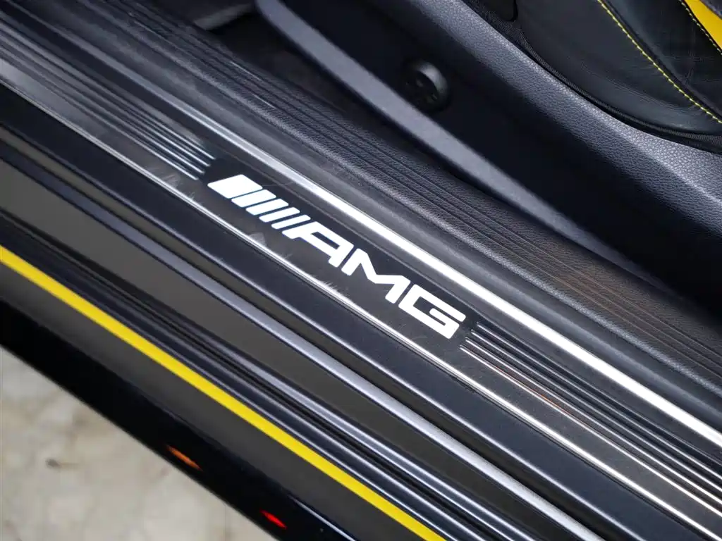 Mercedes-Benz C-Class AMG 2021 — фото 39