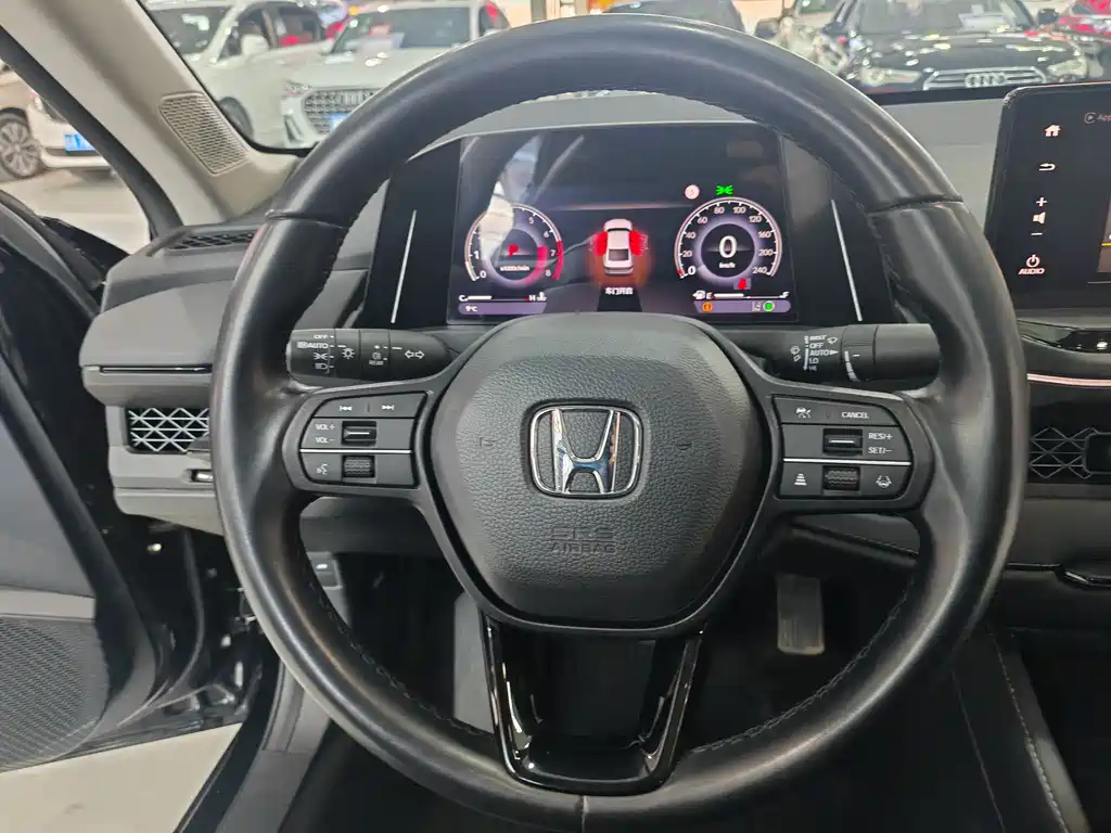 Honda Accord 2023 — фото 7