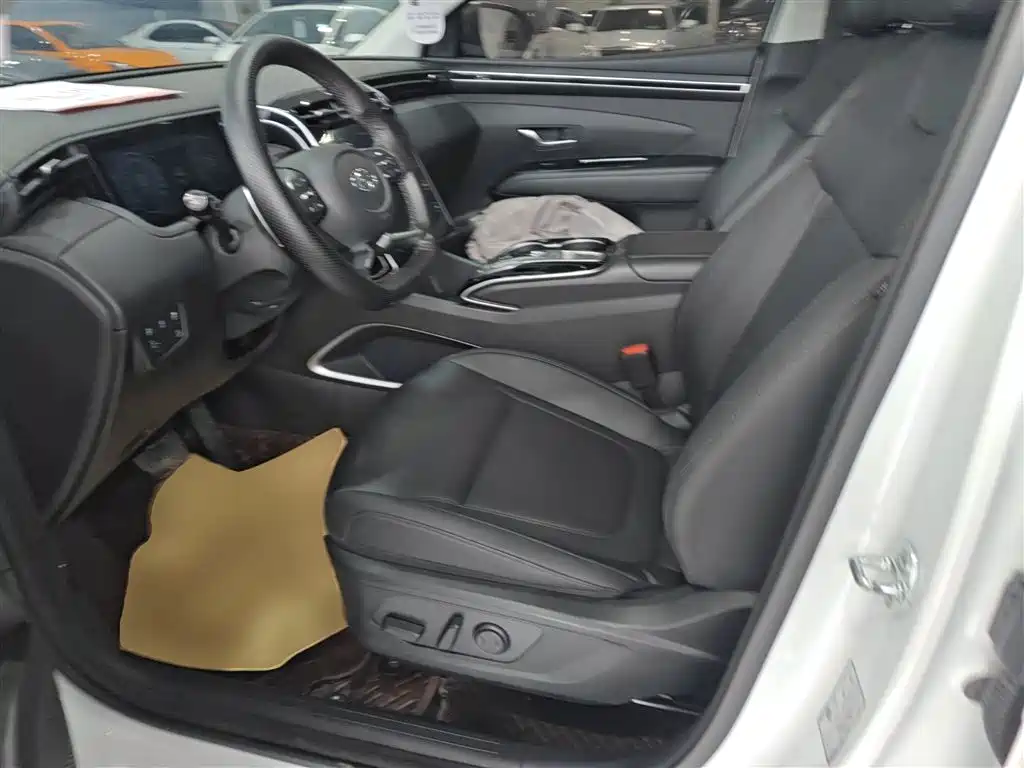 Hyundai Tucson 2022 — фото 15