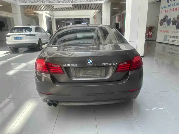 BMW 5 Series 2013